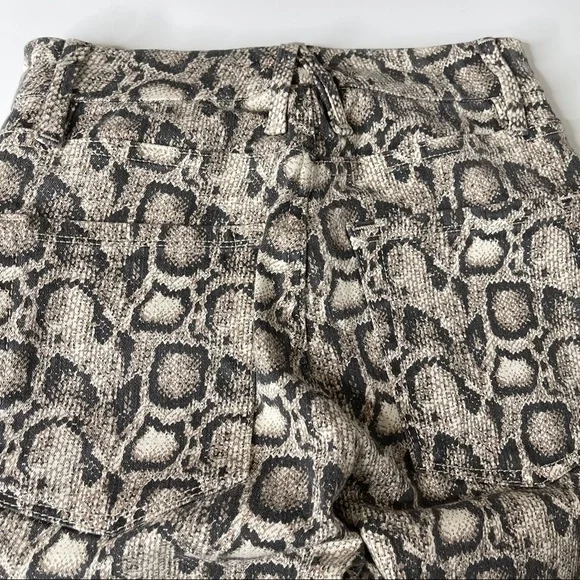 Good American Good Legs Snake High Waist - Picture 7 of 11